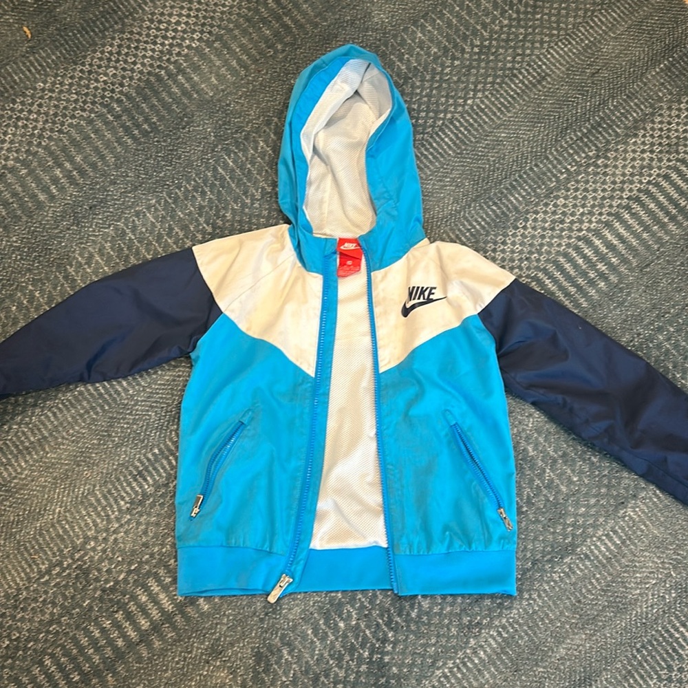 Nike windbreaker